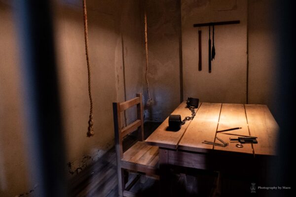 ソウル、李哲氏とともに民主化を思う